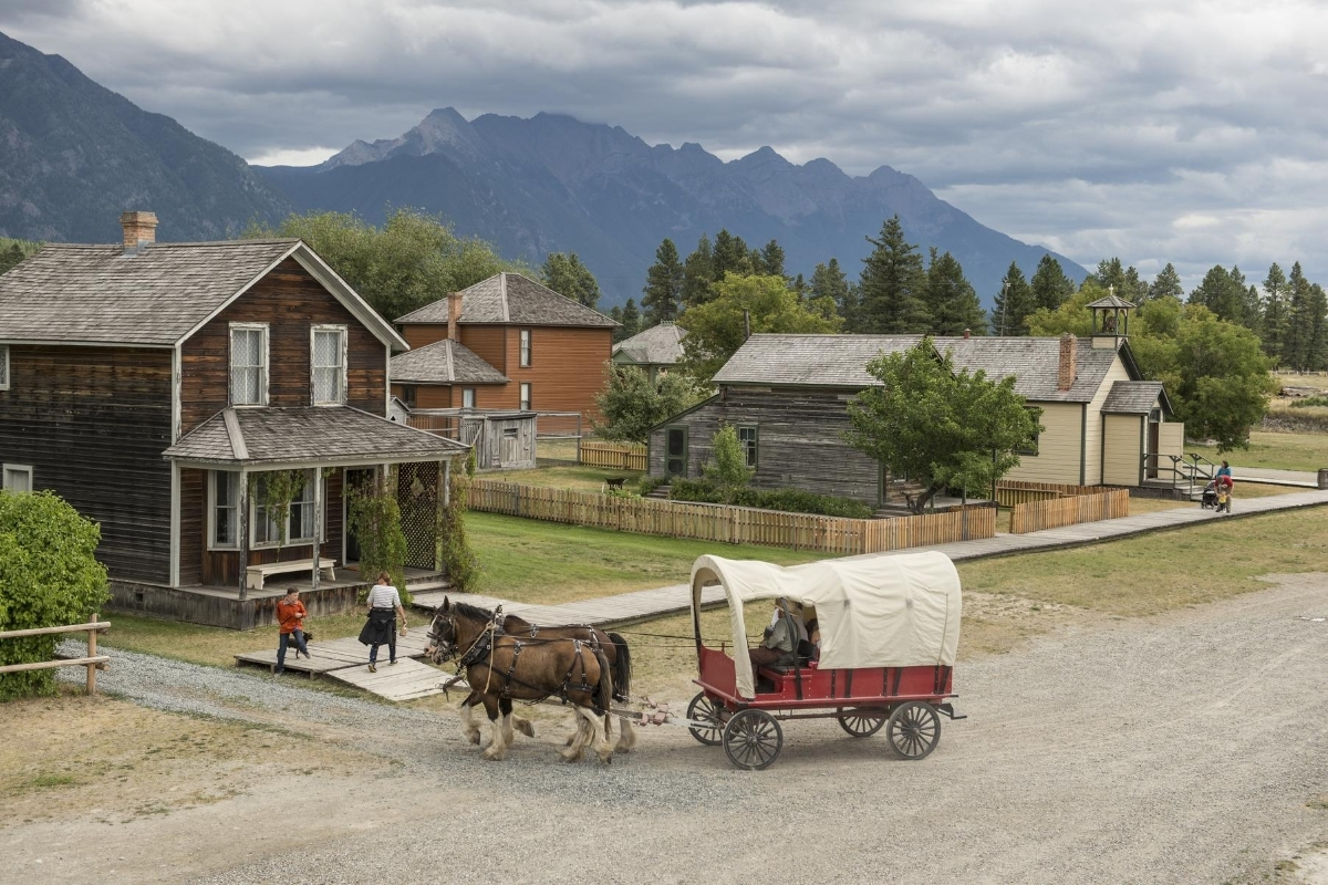 Wagon Rides at Fort Steele