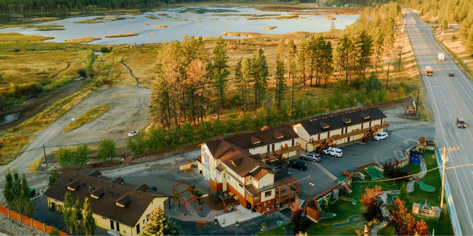 Elizabeth Lake Lodge